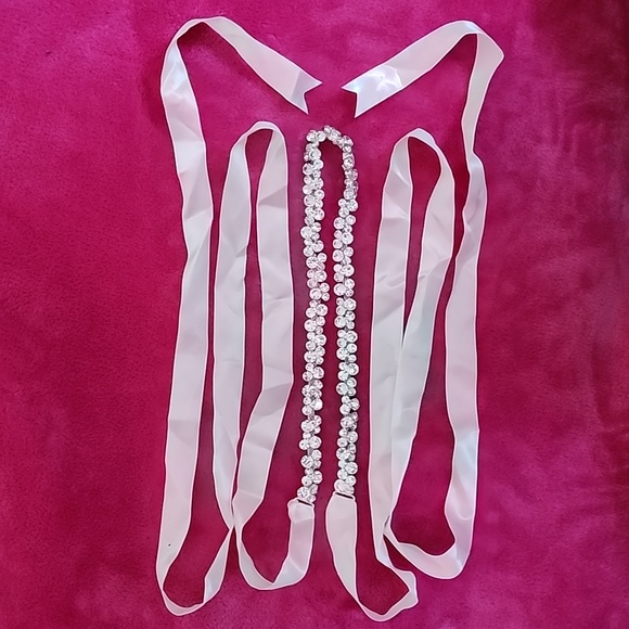 BNIB - SWEETV Silver & Ivory Bridal Belt Rhinestone Wedding Dress Belt - Picture 6 of 7